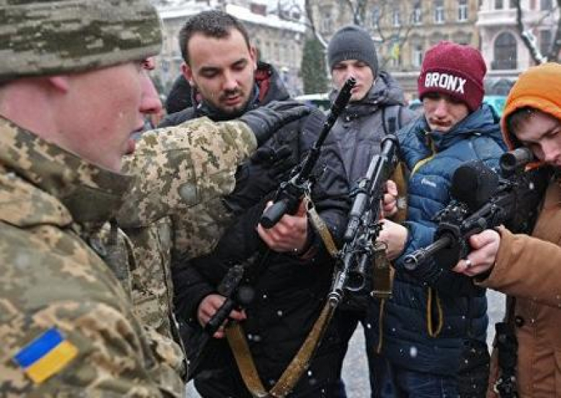 Sniper Fire on Maidan – 02/20/2014